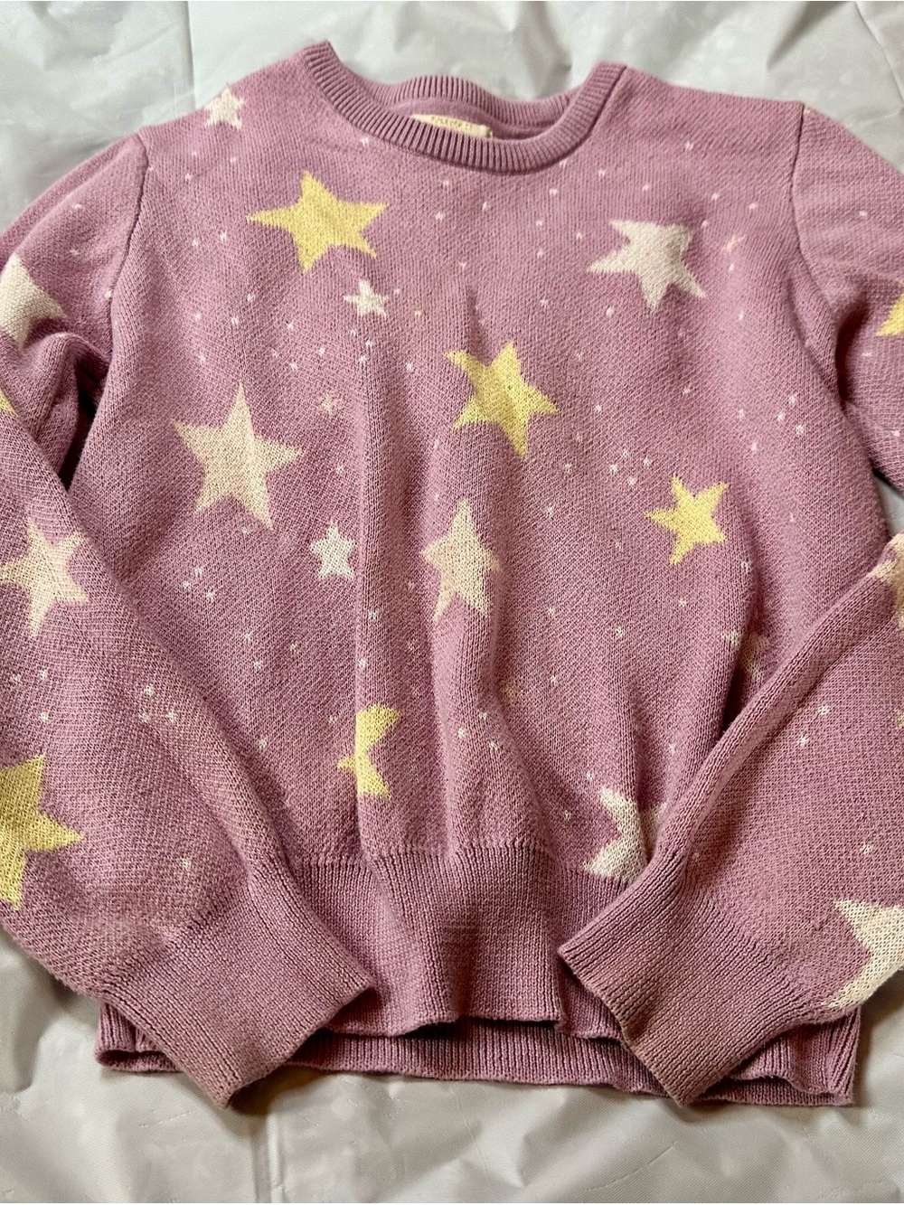 Forever 21 Mauve Star Pattern Crewneck Sweater